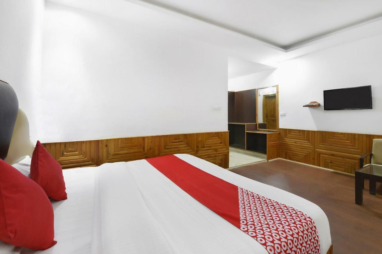 Hotel Oyo 23533 Mount View Kulu Exterior foto